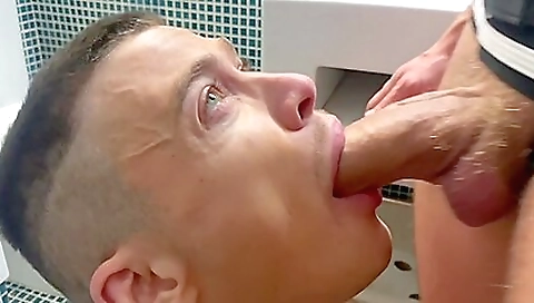 Mature woman love with a double penetration