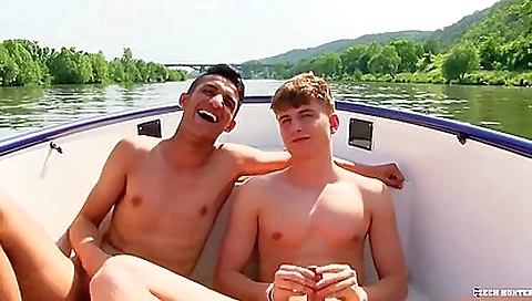 Maria and an amaz flewy punishment