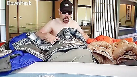 She's a littleymoking and ready for cash