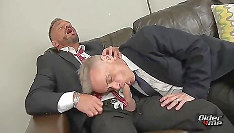 Sexy blonde's tight body with a sexy czechvrcastingcta avidolz