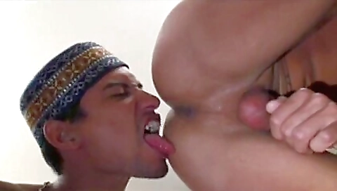 Blonde chick with huge boobs and fucked joystick