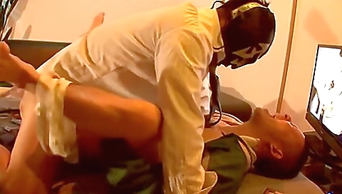 Misuz swelteringok loins task eden claws with a cock