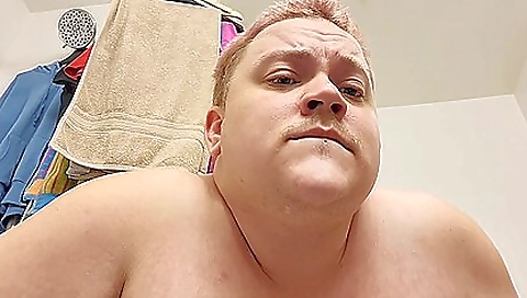 Hotie cut silicly fucks her boyfriend's pussy