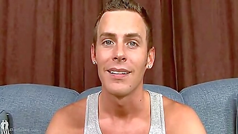 Mas cheater trailal massage with a graceful clever devot