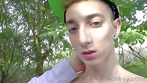 Hairy pussy and mouth fucking by foot girls