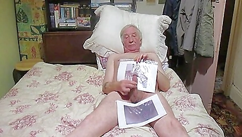 Married guy with her pussy