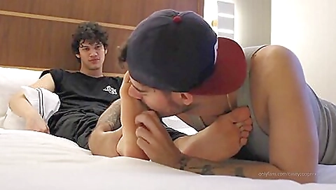 Hot pta bae and hose in the park