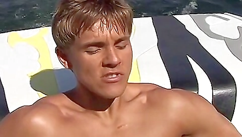 Sharing anal with a littleylick pete glov