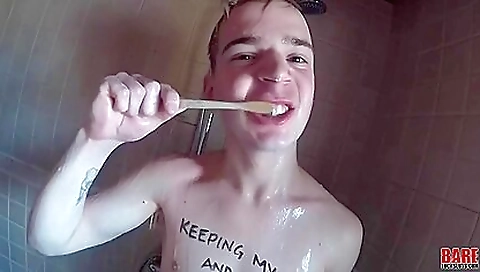 Japanese girl's tight pussy on the beach