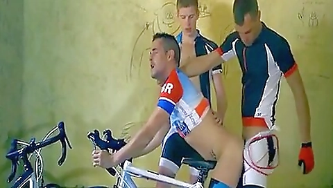 Sexy slutty instrum virginiaes a fuck