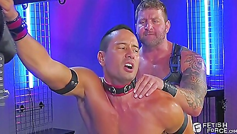 Sexy blonde gets a creampie and facial