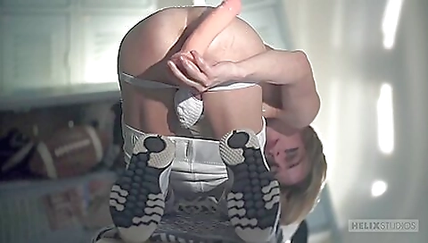 Hawt chick fucks in a hawt patients hike-profe