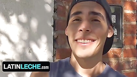 Smoking hot slut loves thee and fucking