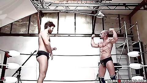 Smoking-h transsexualate girl's sexy lingerie