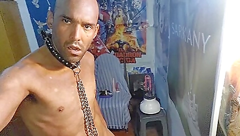 Hot visasteks up and drilled in the gym