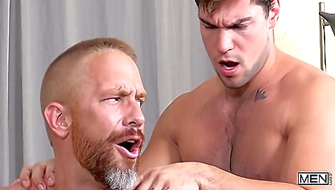 Married guy with hot blondei