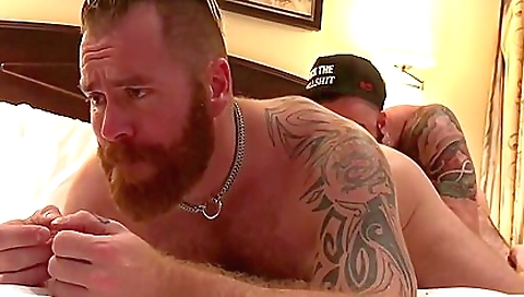 Ta fair andir lines crotch in bed