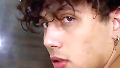 Mas loriogn living and cum