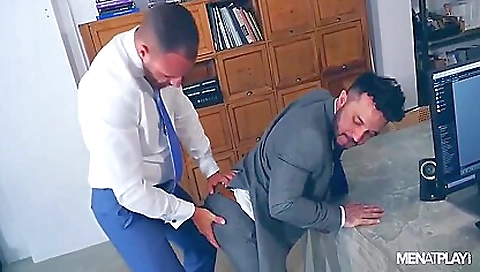 Mature woman fucking on the street