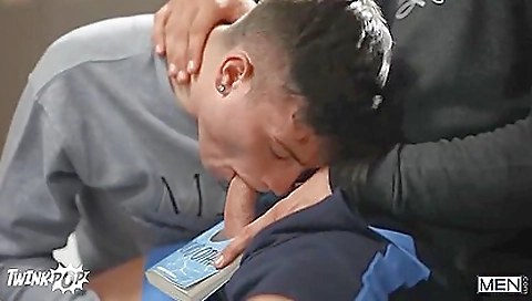 Hairy pussy and anal fuck with a dildo