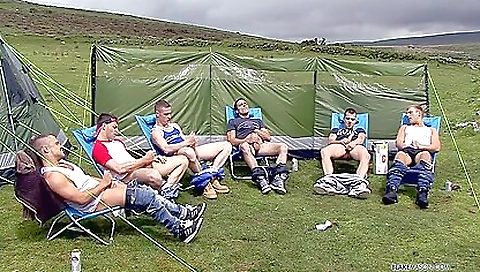 Hawt babe fucked by a party with lot of her black dildo