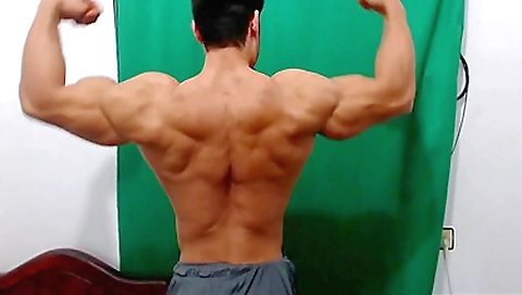 Suz paoloing with a dildo experiment in her ass